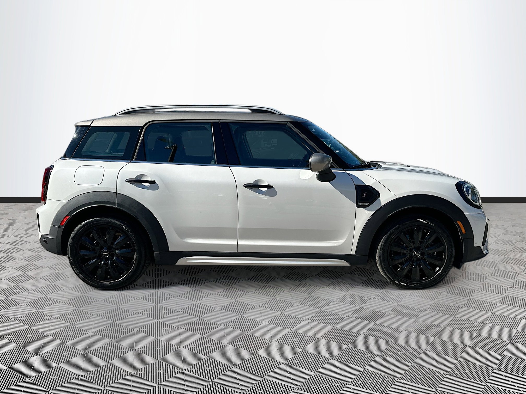 Certified 2024 MINI Cooper Countryman S image 8