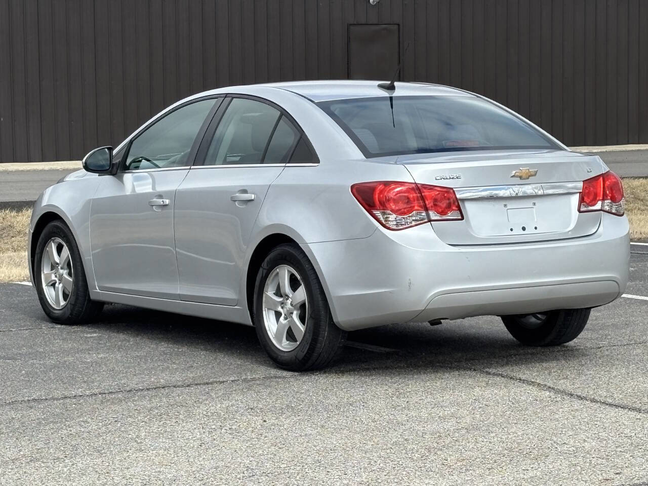 Used 2014 Chevrolet Cruze LT FWD image 5