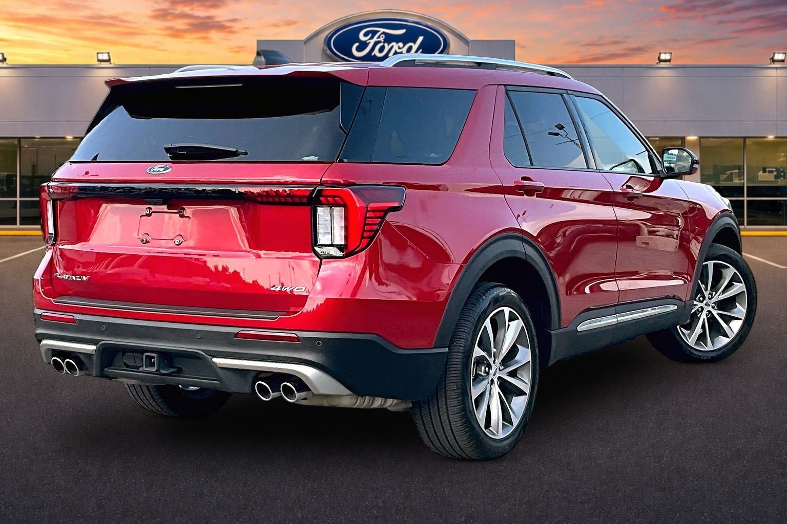 Used 2025 Ford Explorer Platinum w/ Ultimate Package AWD/4WD image 13