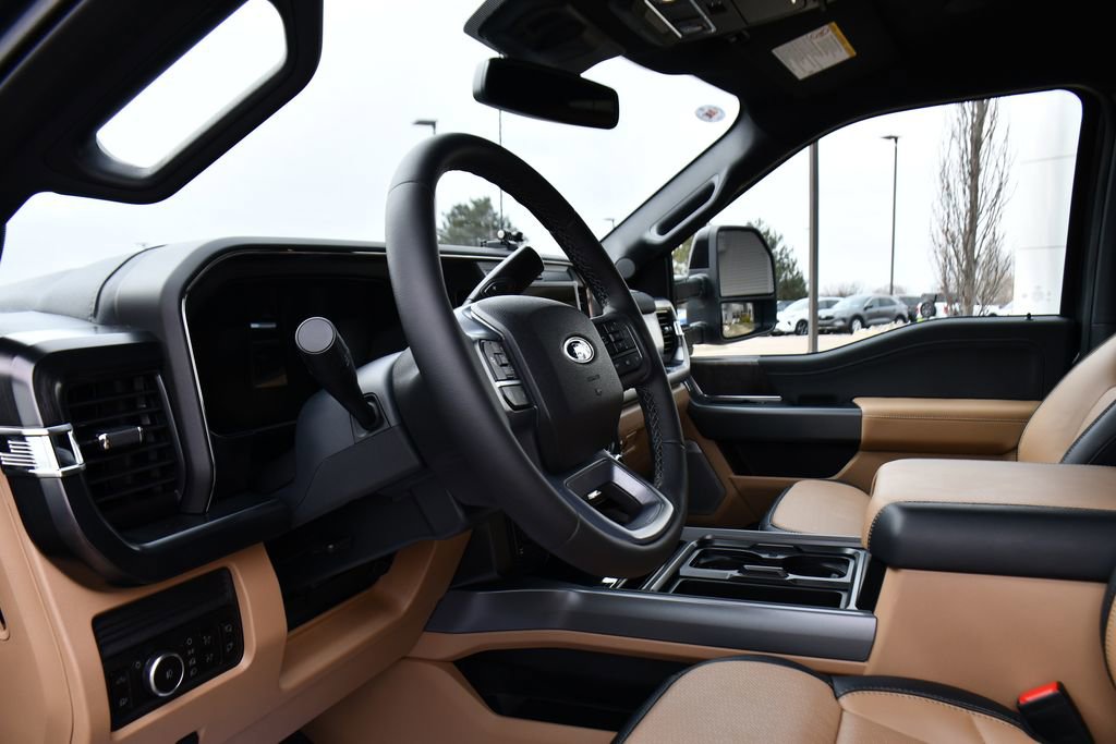 Used 2026 Ford F350 Lariat w/ Lariat Ultimate Package image 11