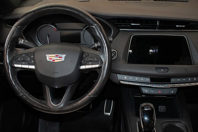 Used 2020 Cadillac XT4 Sport AWD/4WD image 16