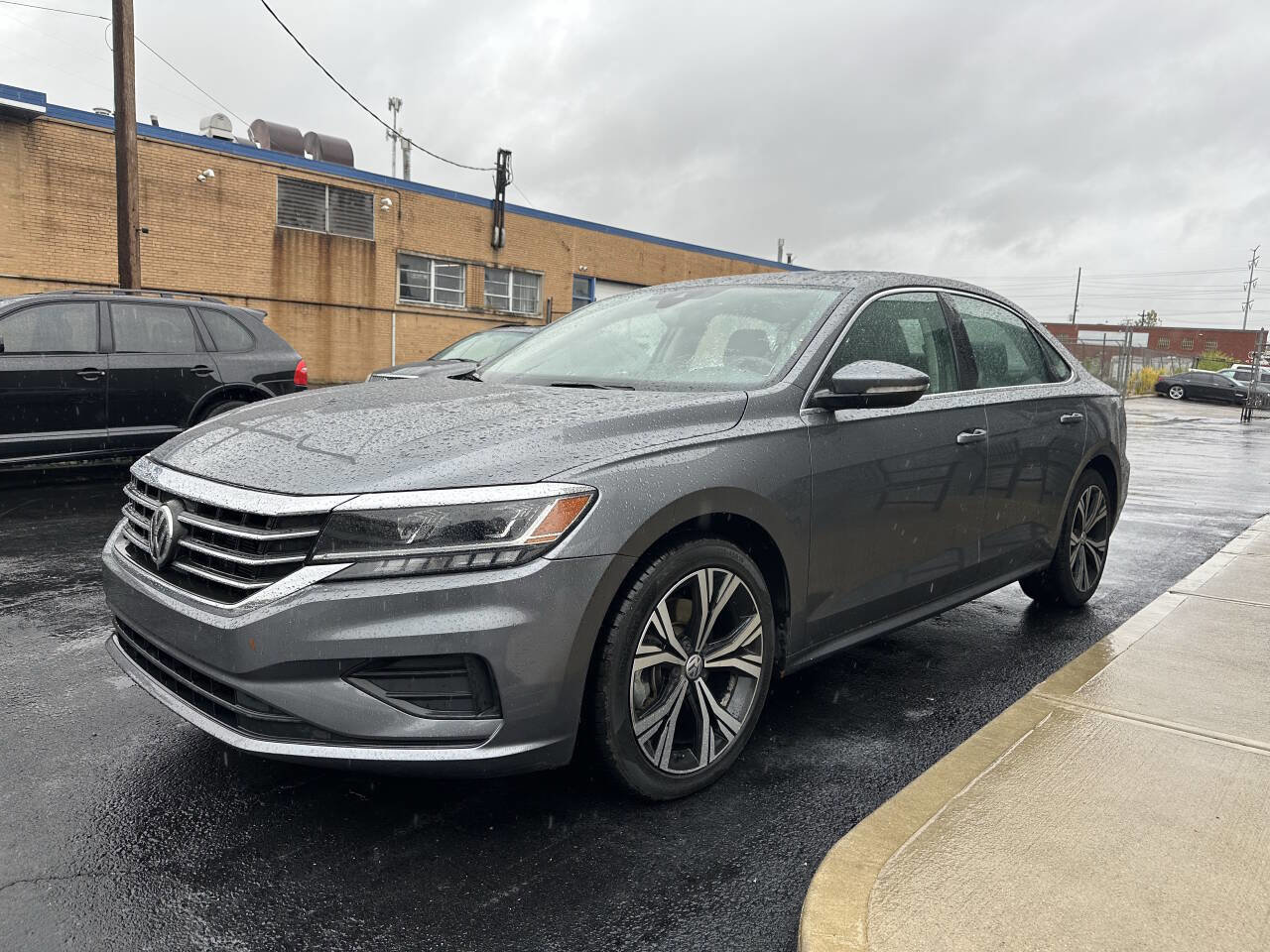 Used 2022 Volkswagen Passat 2.0T SE