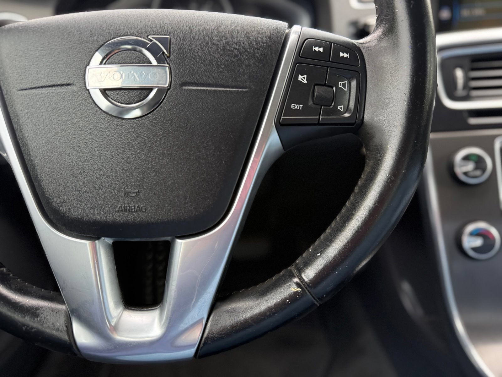 Used 2014 Volvo S60 T5 FWD image 27