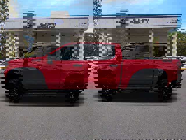 Used 2024 Chevrolet Silverado 1500 Custom Trail Boss AWD/4WD image 2