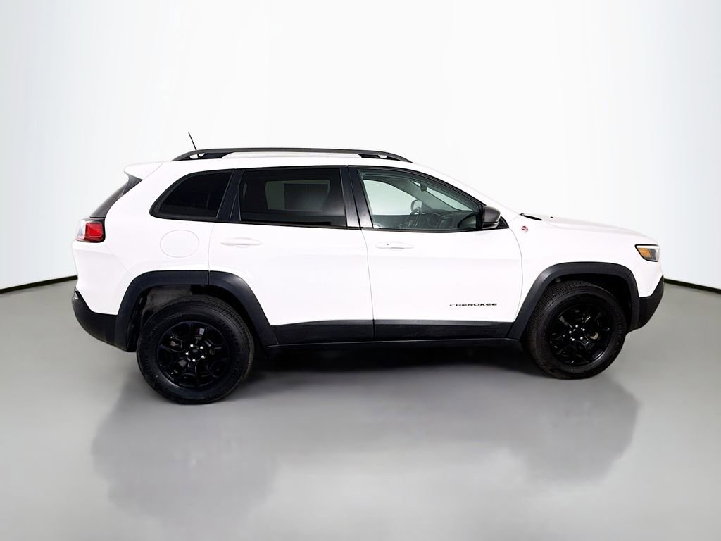 Used 2021 Jeep Cherokee Trailhawk w/ Sun, Sound & Nav Group AWD/4WD image 9