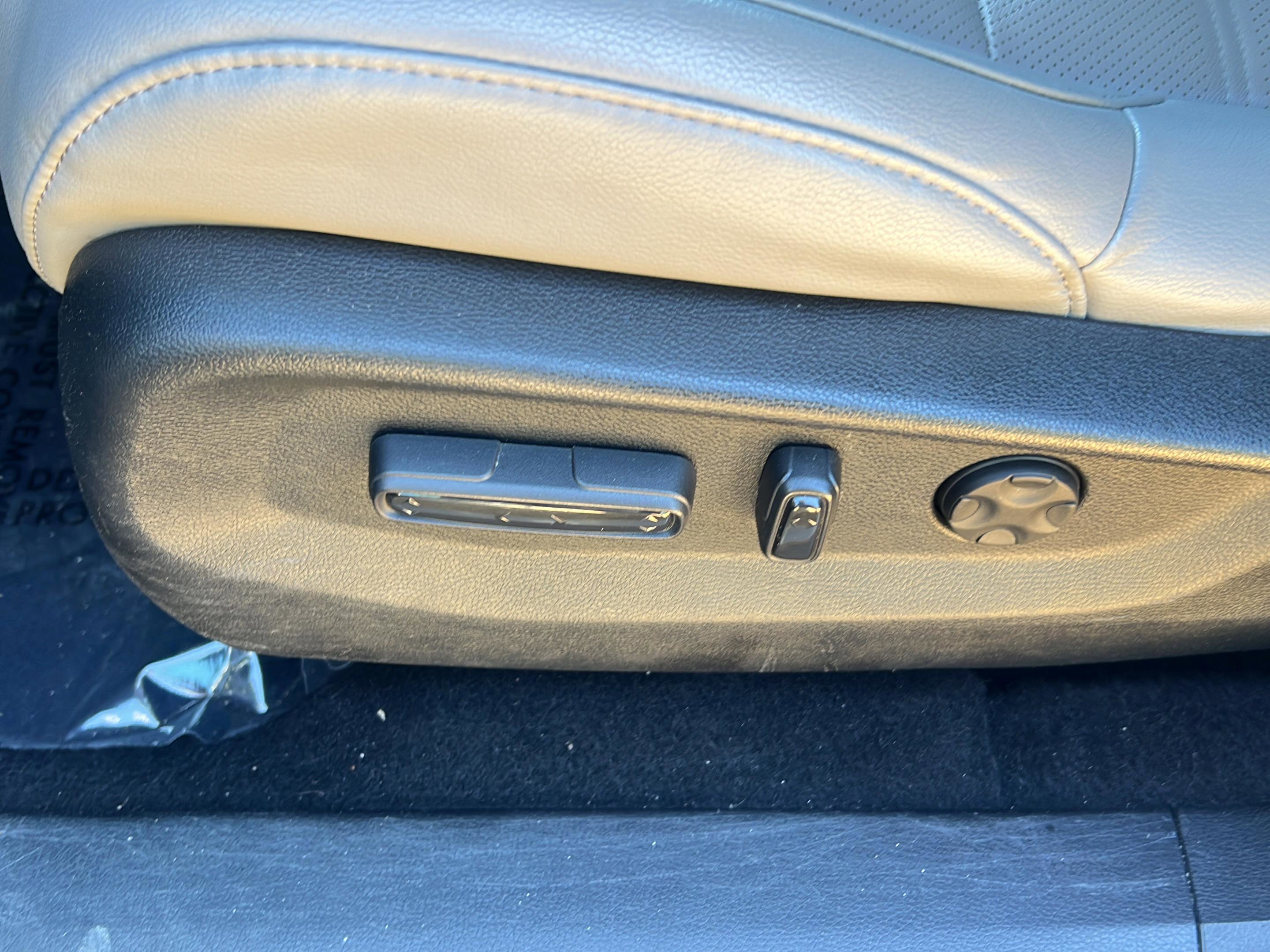 Used 2020 Honda CR-V EX-L image 18