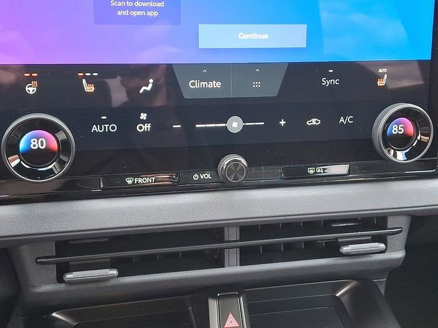 New 2026 Subaru Solterra image 16