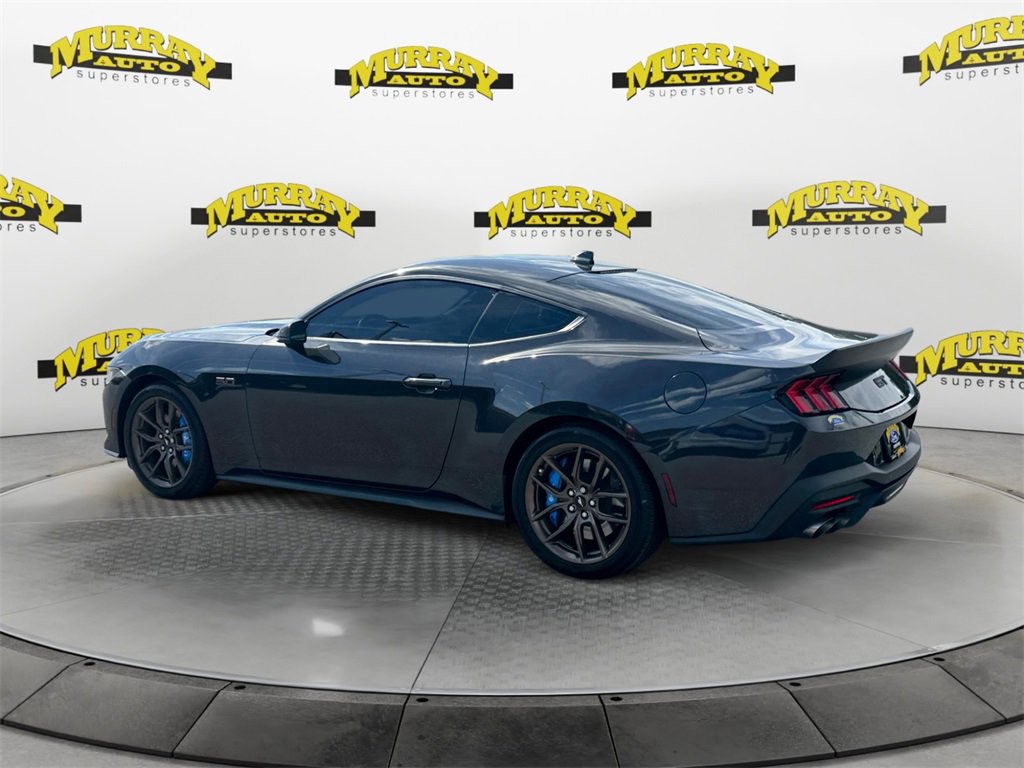 Used 2024 Ford Mustang GT Premium image 3