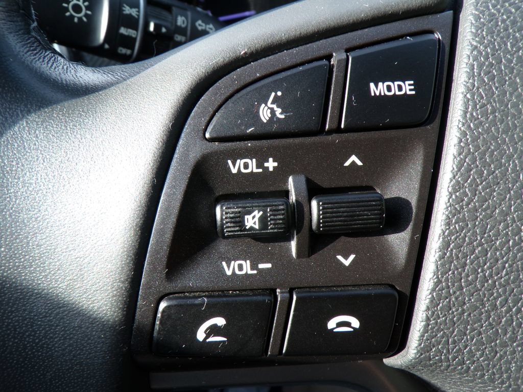Used 2020 Hyundai Tucson Sport FWD image 31