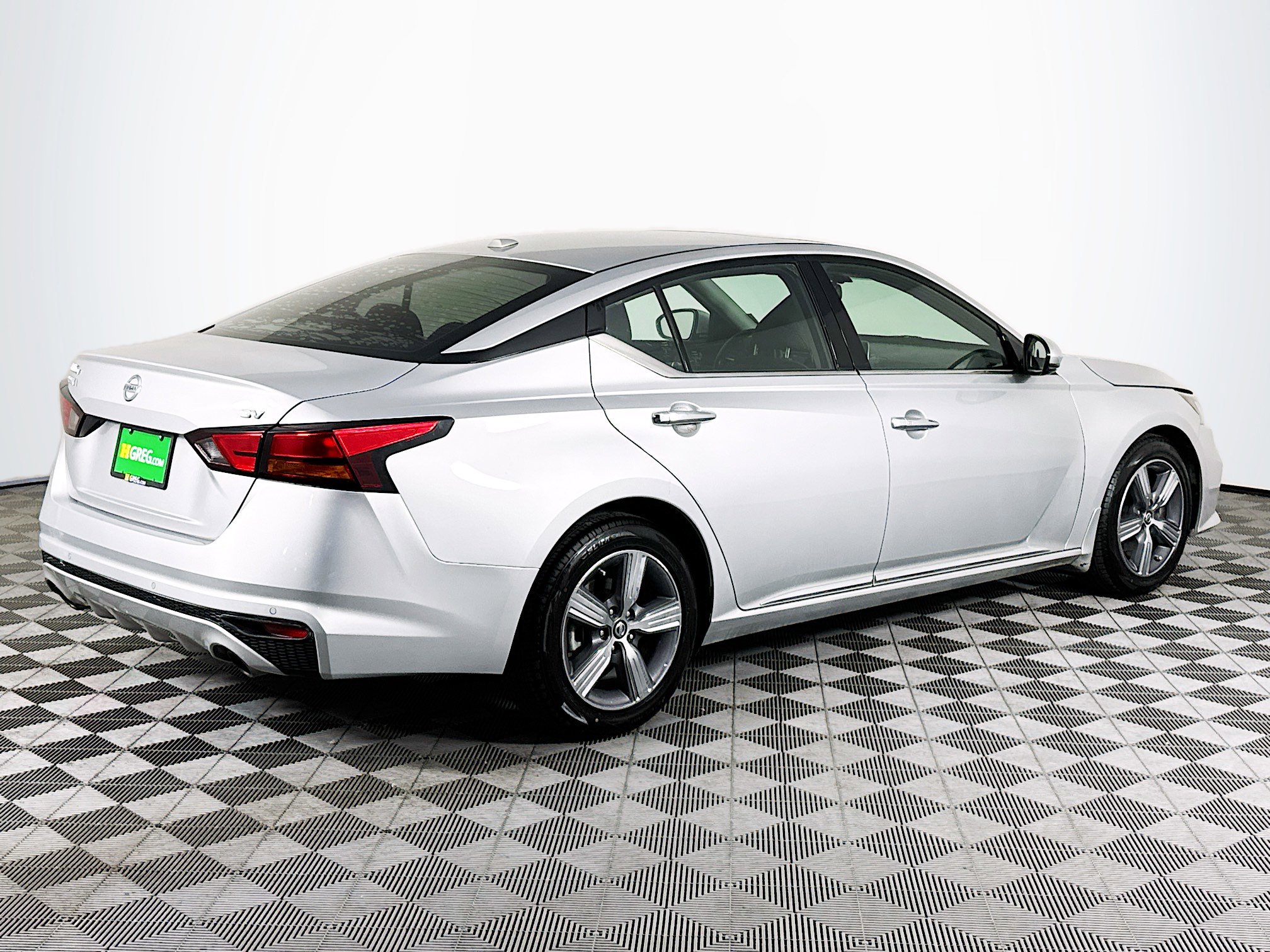 Used 2019 Nissan Altima 2.5 SV image 10