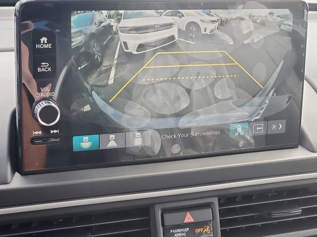 New 2025 Honda Pilot Touring image 16