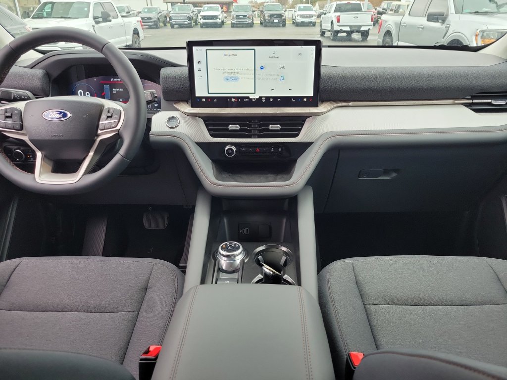 New 2026 Ford Explorer Active RWD image 11