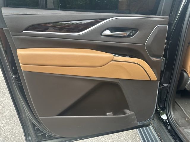 Used 2021 Cadillac Escalade ESV Sport w/ Driver Assist Tech Package AWD/4WD image 10