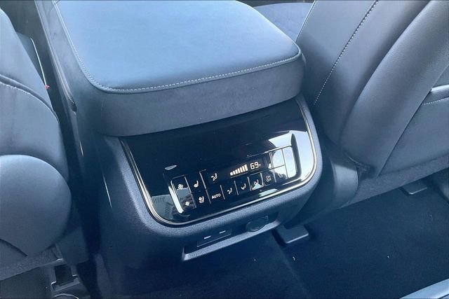 New 2026 INFINITI QX80 Autograph w/ Premium Cargo Package image 34