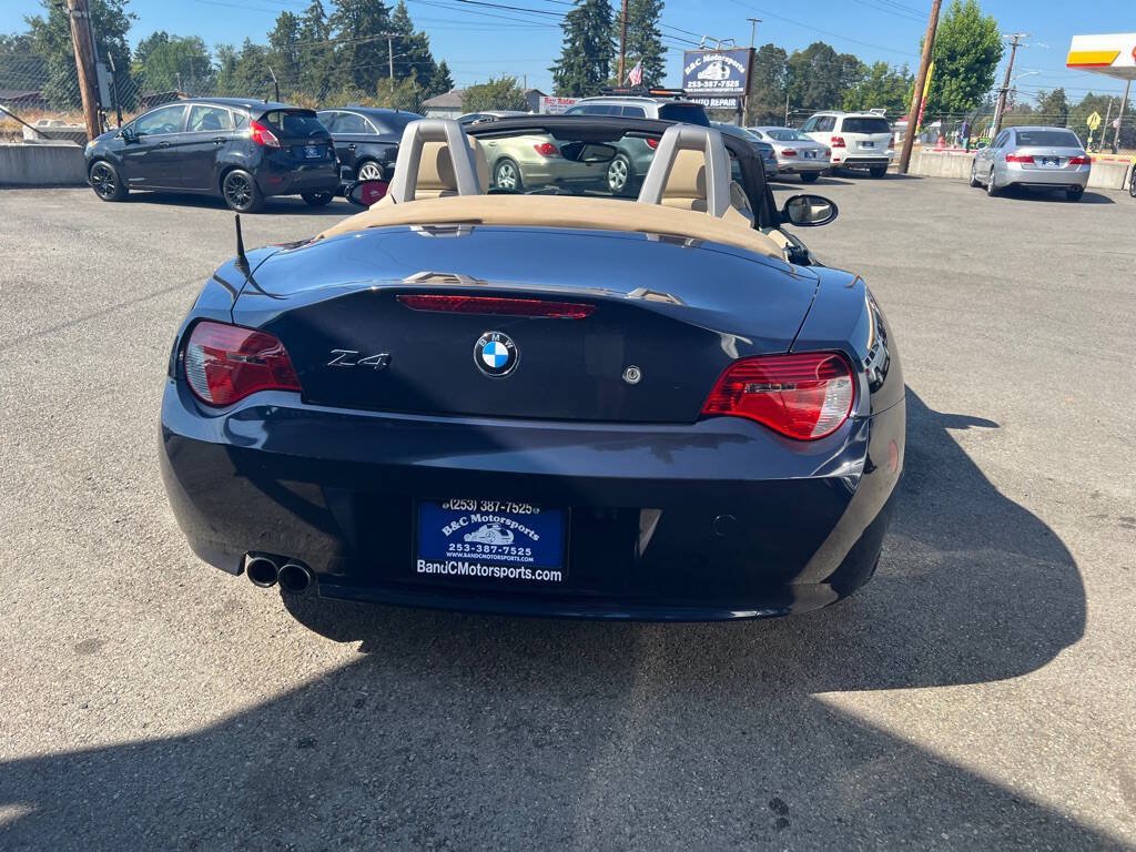 Used 2006 BMW Z4 3.0si RWD image 9