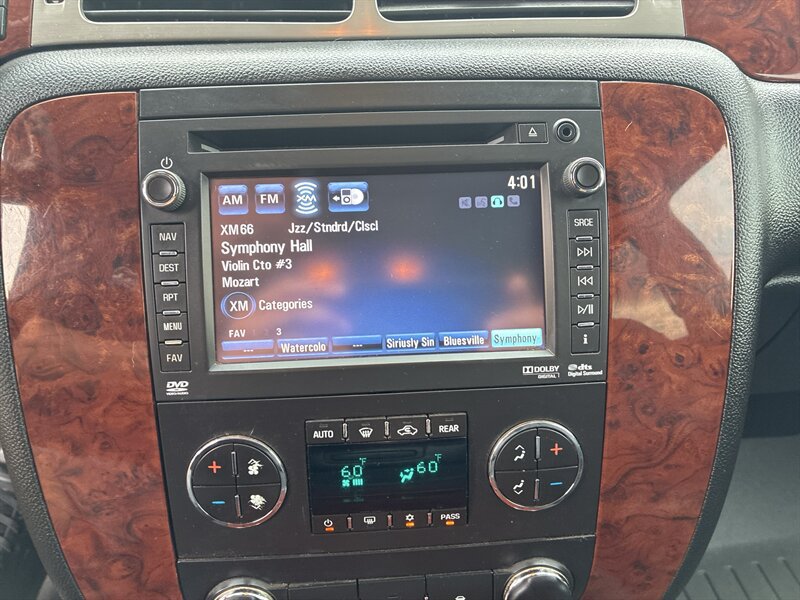 Used 2014 Chevrolet Tahoe LTZ AWD/4WD image 24
