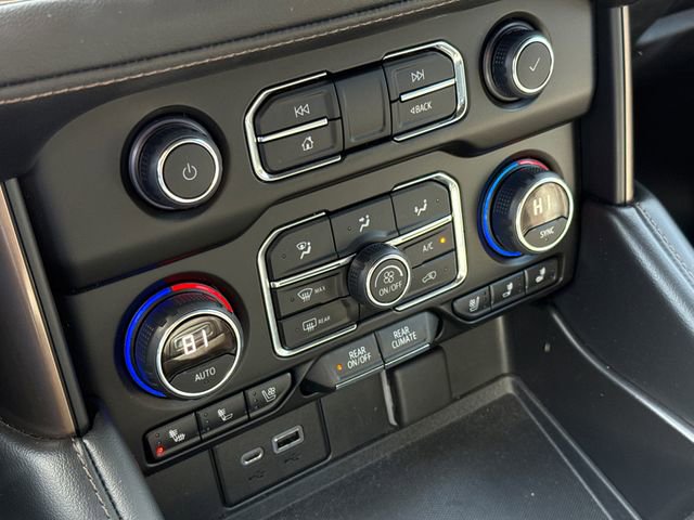Used 2022 Chevrolet Suburban High Country AWD/4WD image 27