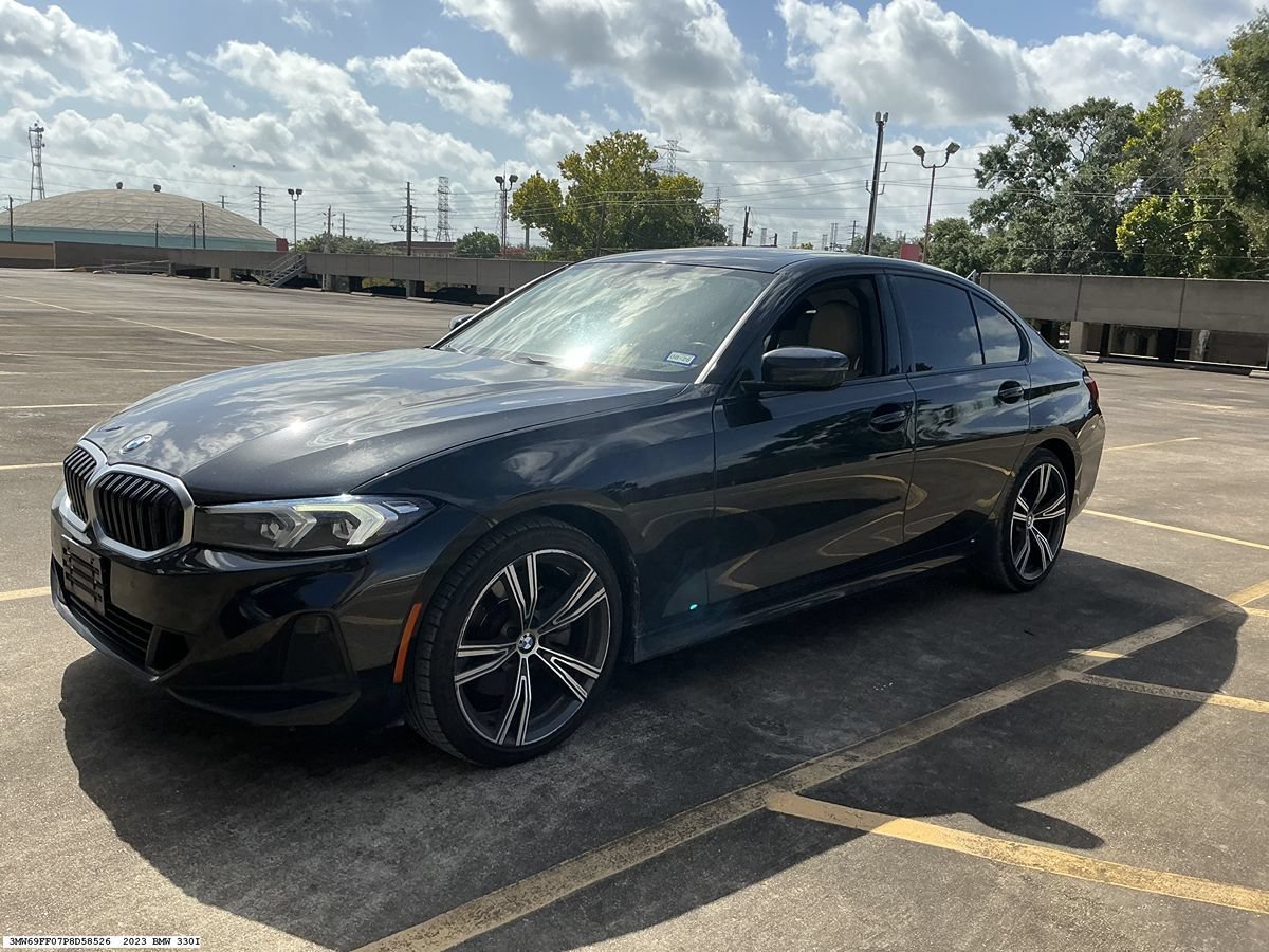 Used 2023 BMW 330i Sedan w/ Premium Package RWD image 4