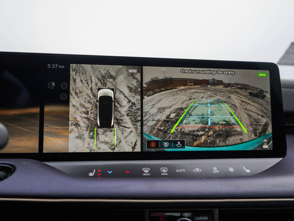 New 2026 Nissan Leaf Platinum+ w/ Illuminated Package image 24