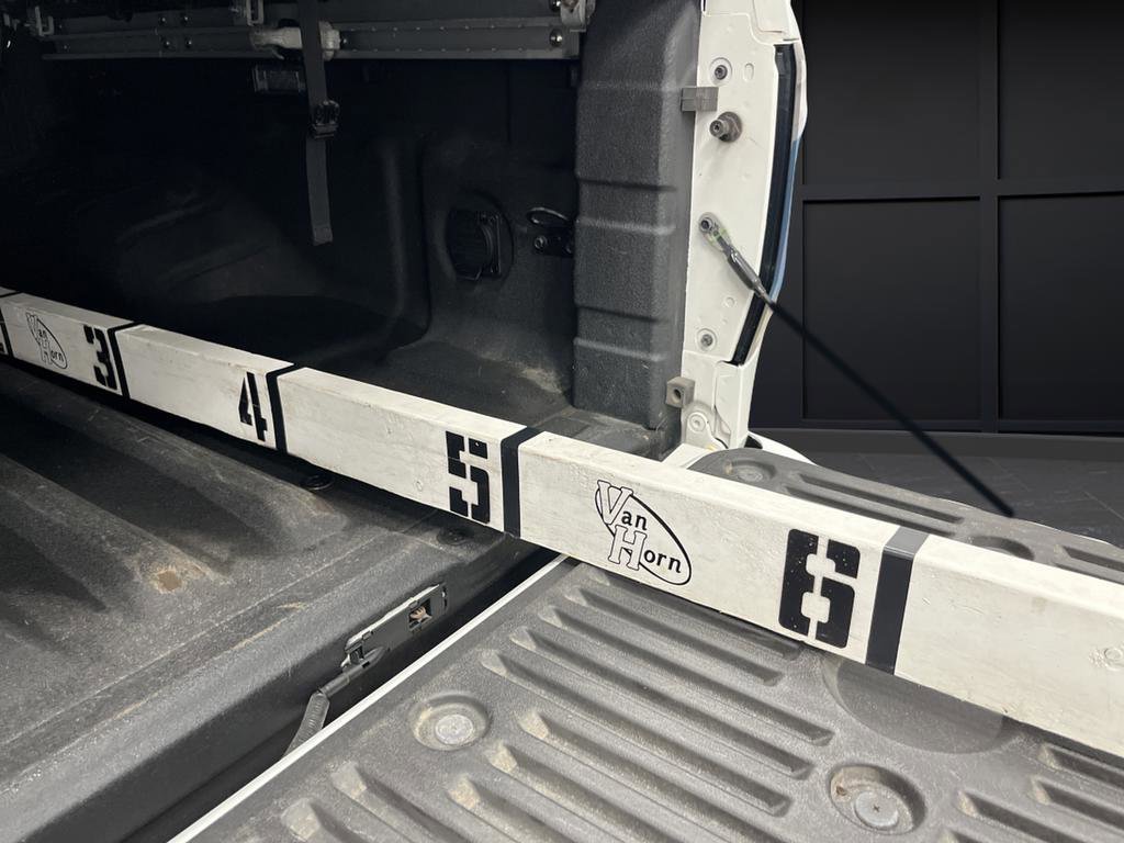 Used 2023 Nissan Frontier PRO-4X image 15