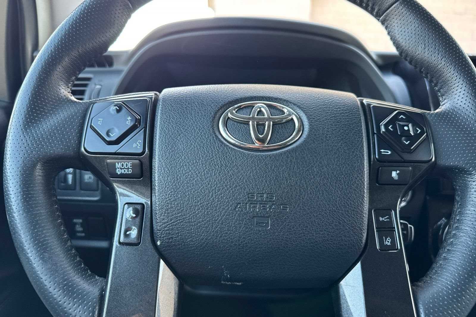 Used 2020 Toyota 4Runner TRD Off-Road Premium w/ Moonroof Package AWD/4WD image 27