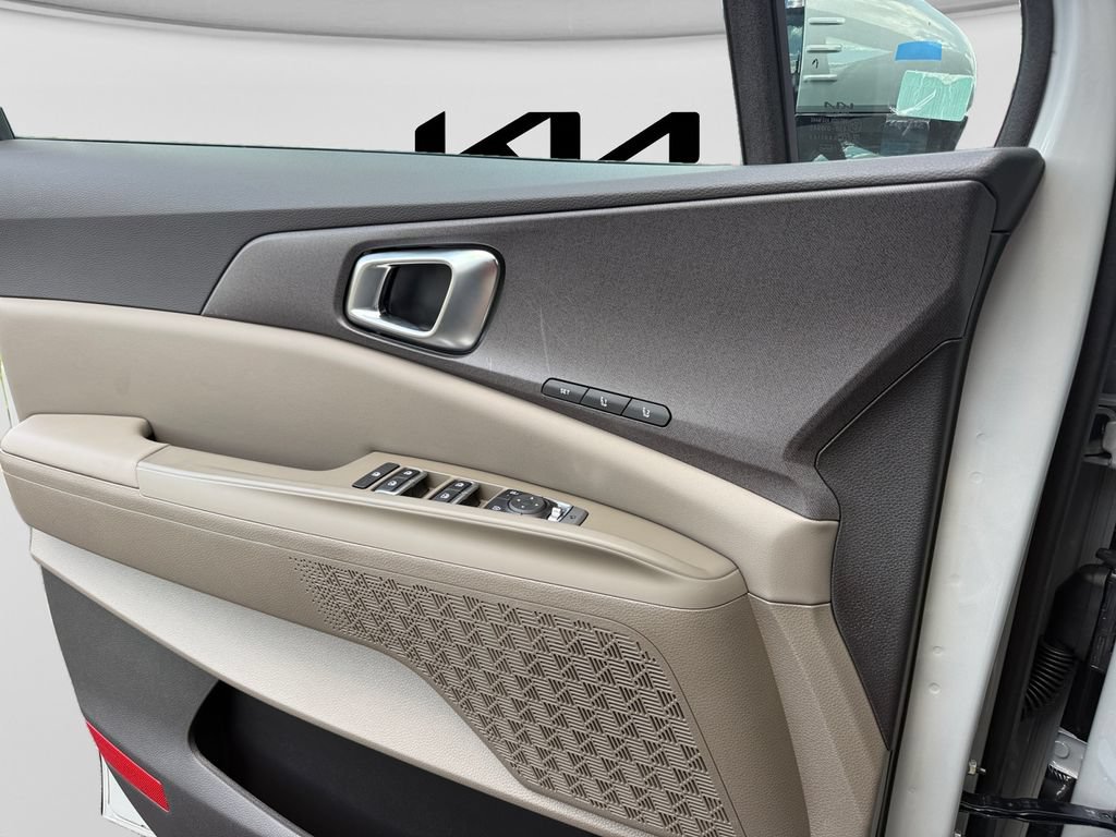 New 2027 Kia Carnival EX FWD image 28