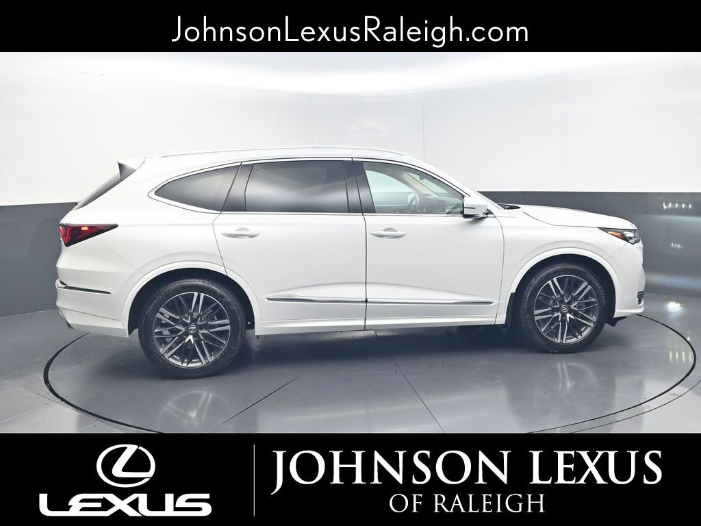 Used 2026 Acura MDX SH-AWD w/ Advance Package image 6