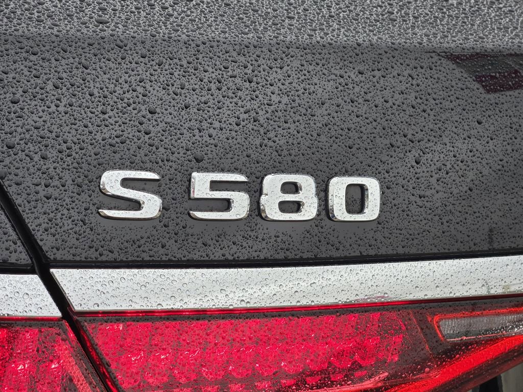 Used 2021 Mercedes-Benz S 580 4MATIC Sedan image 11
