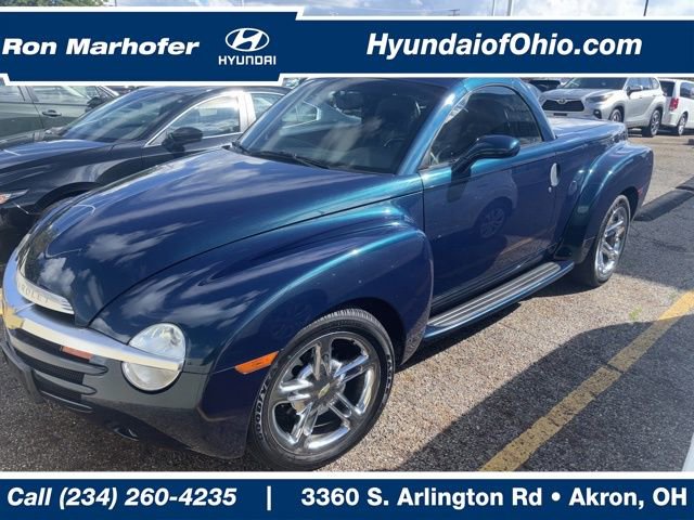 Used 2005 Chevrolet SSR w/ Preferred Equipment Group