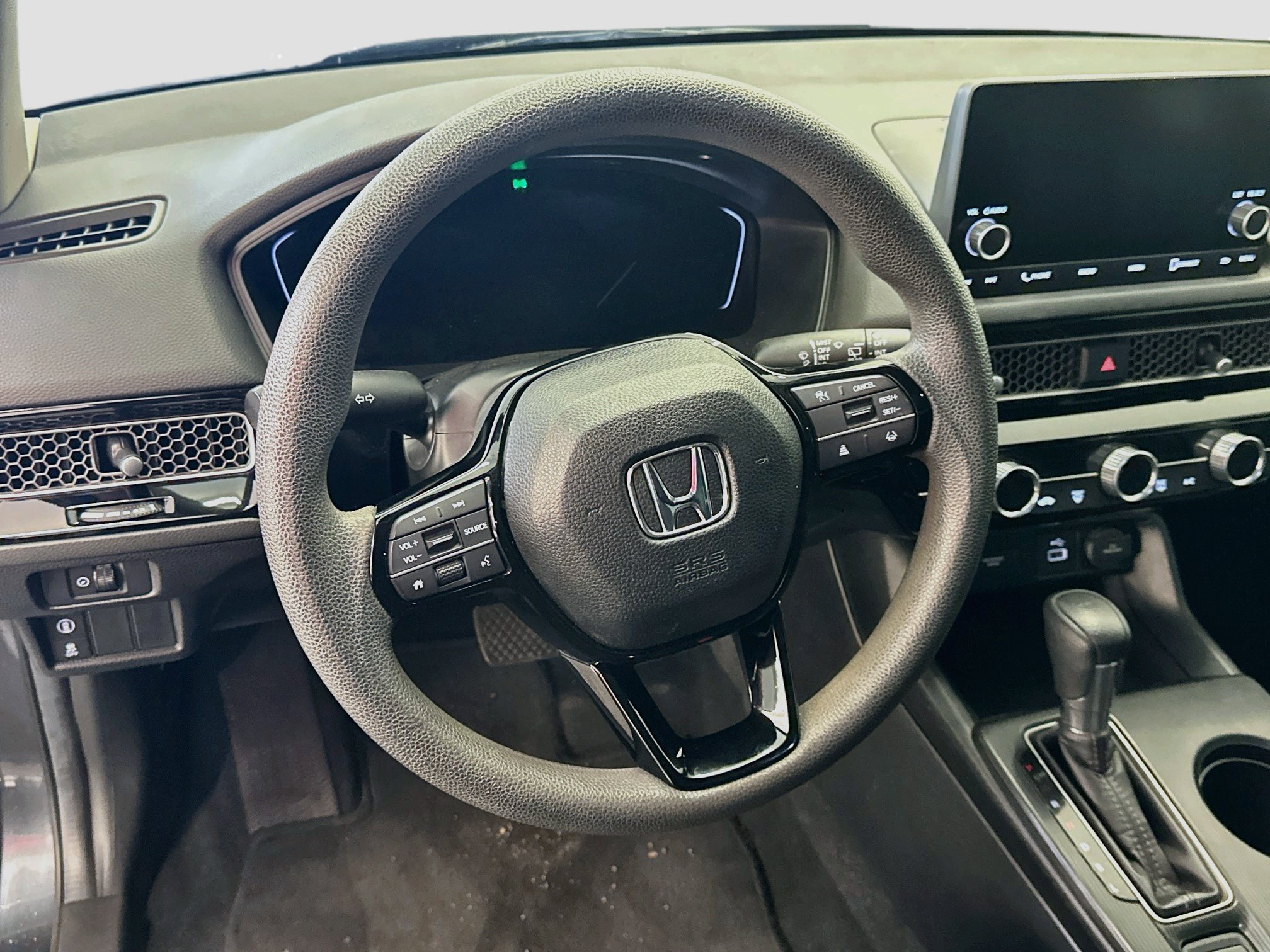 Used 2024 Honda Civic LX image 18