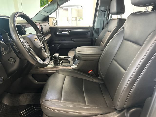 Used 2024 Chevrolet Silverado 1500 LTZ AWD/4WD image 26