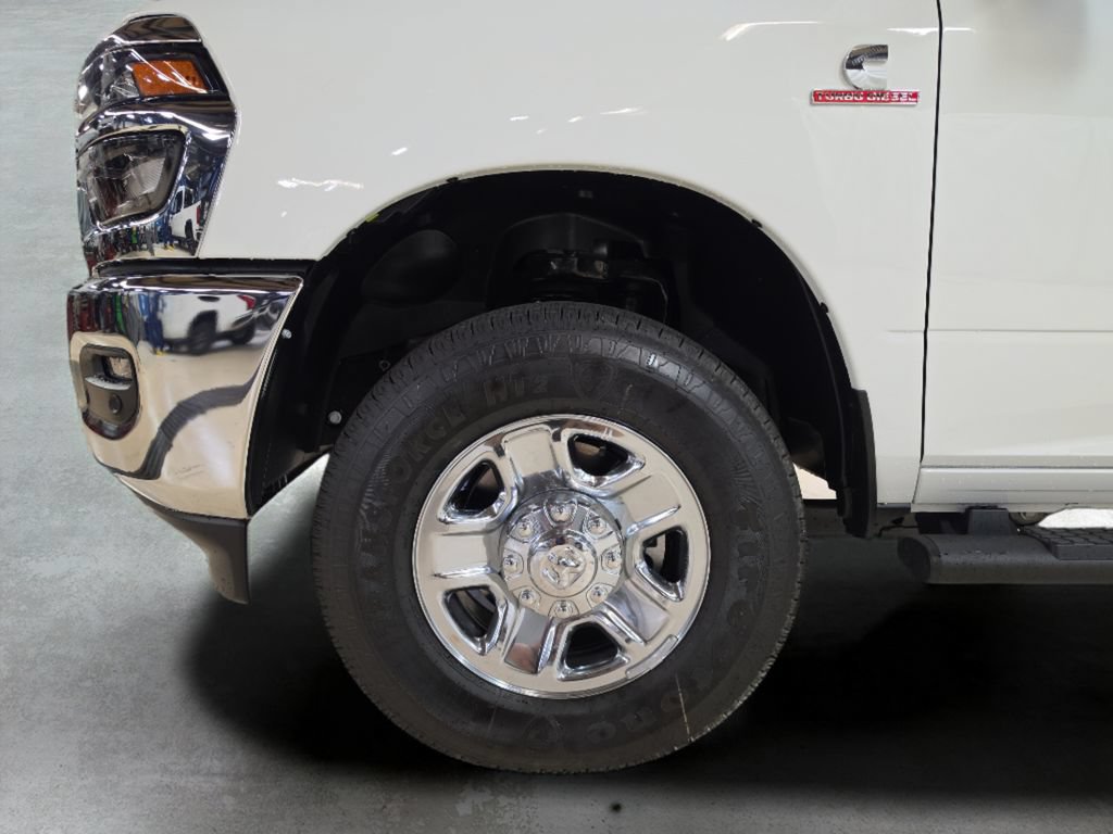 New 2026 RAM 2500 Tradesman AWD/4WD image 23