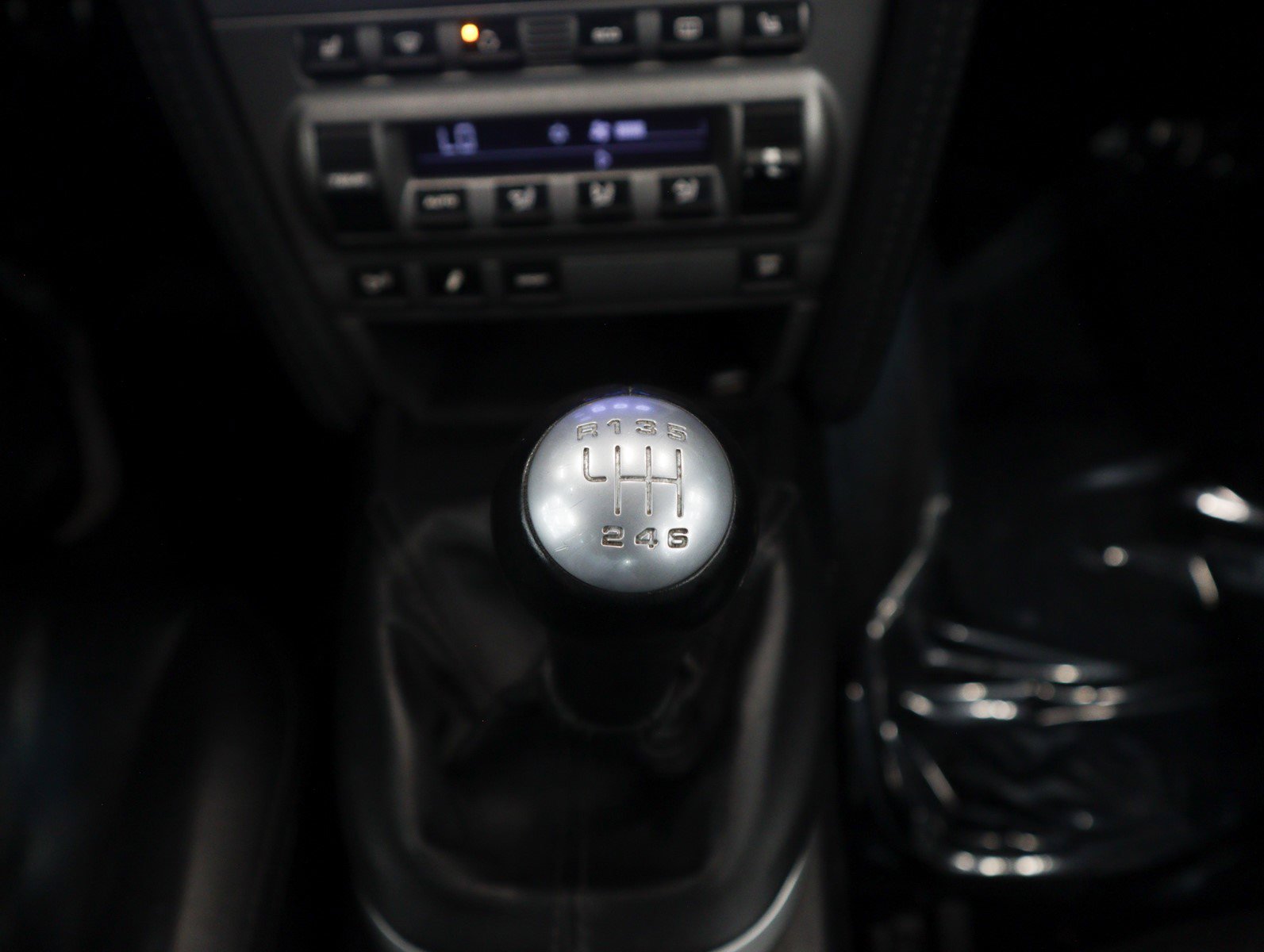 Used 2006 Porsche 911 Carrera S image 24