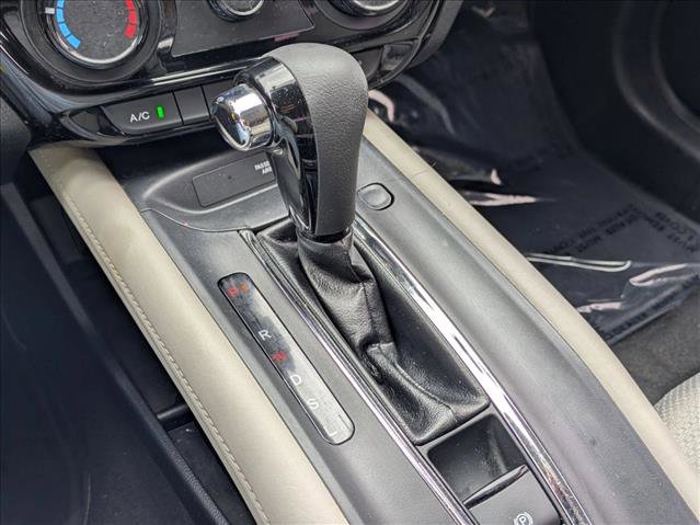 Used 2020 Honda HR-V LX image 12