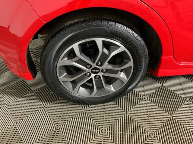 Used 2018 Chevrolet Sonic LT w/ Convenience Package FWD image 12