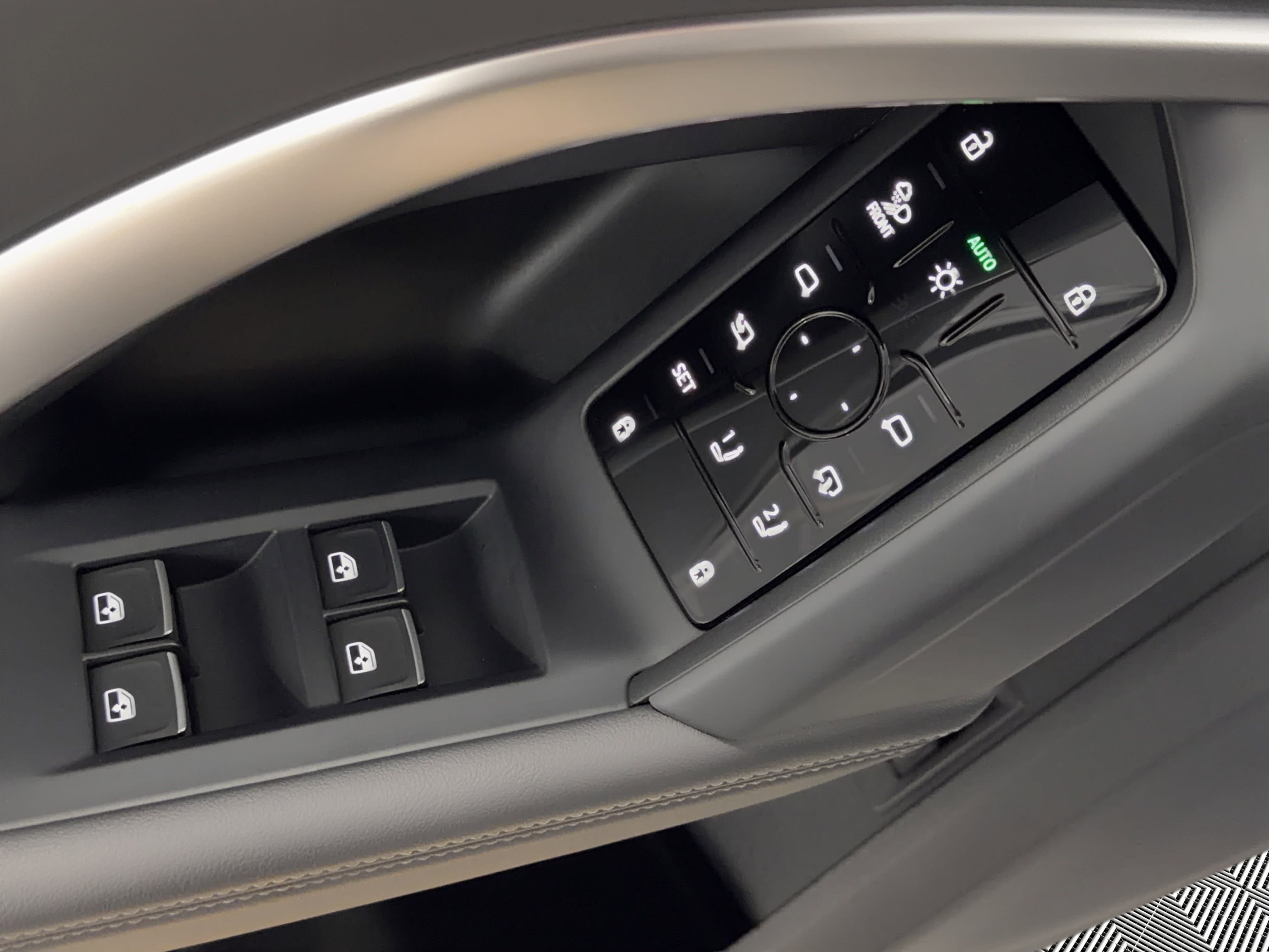 Certified 2025 Audi Q5 Premium Plus w/ Premium Plus image 15