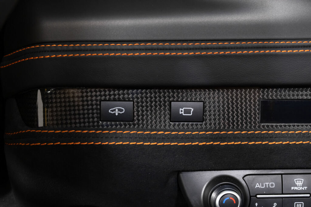 Used 2022 Ferrari F8 Tributo RWD image 36