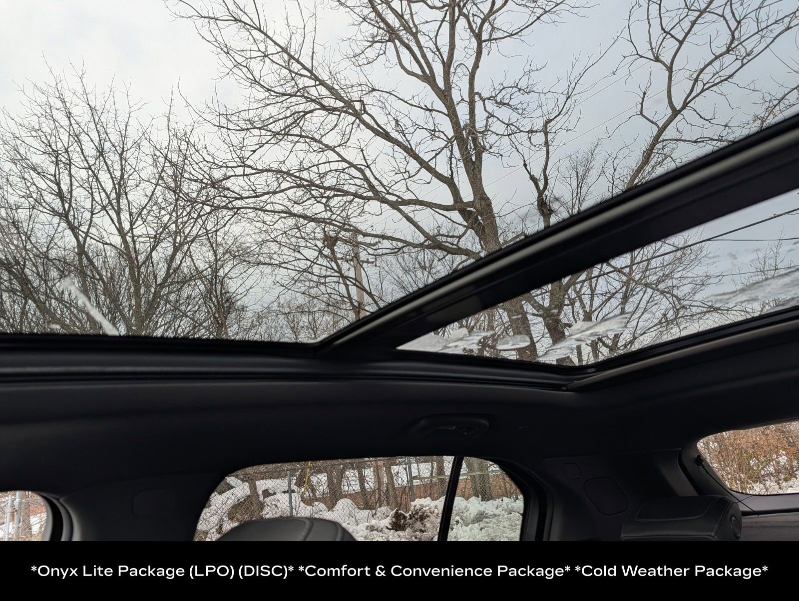 Certified 2023 Cadillac XT4 Premium Luxury w/ LPO, Onyx Lite Package image 5