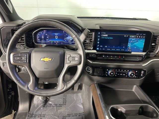 Used 2024 Chevrolet Silverado 3500 High Country w/ Technology Package image 18