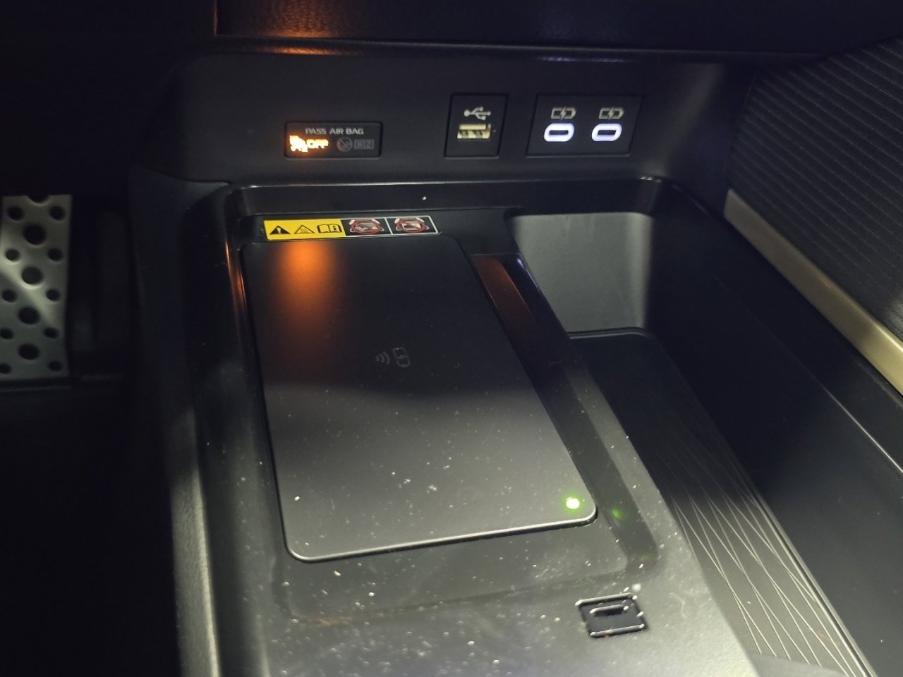 New 2026 Toyota Camry Hybrid image 10