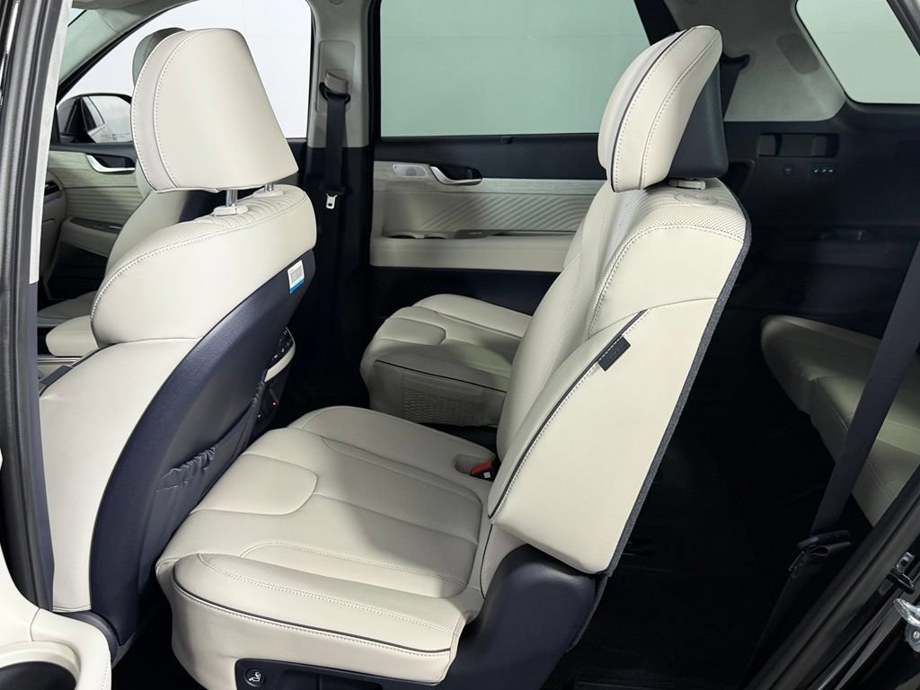 Used 2025 Hyundai Palisade Calligraphy AWD/4WD image 26