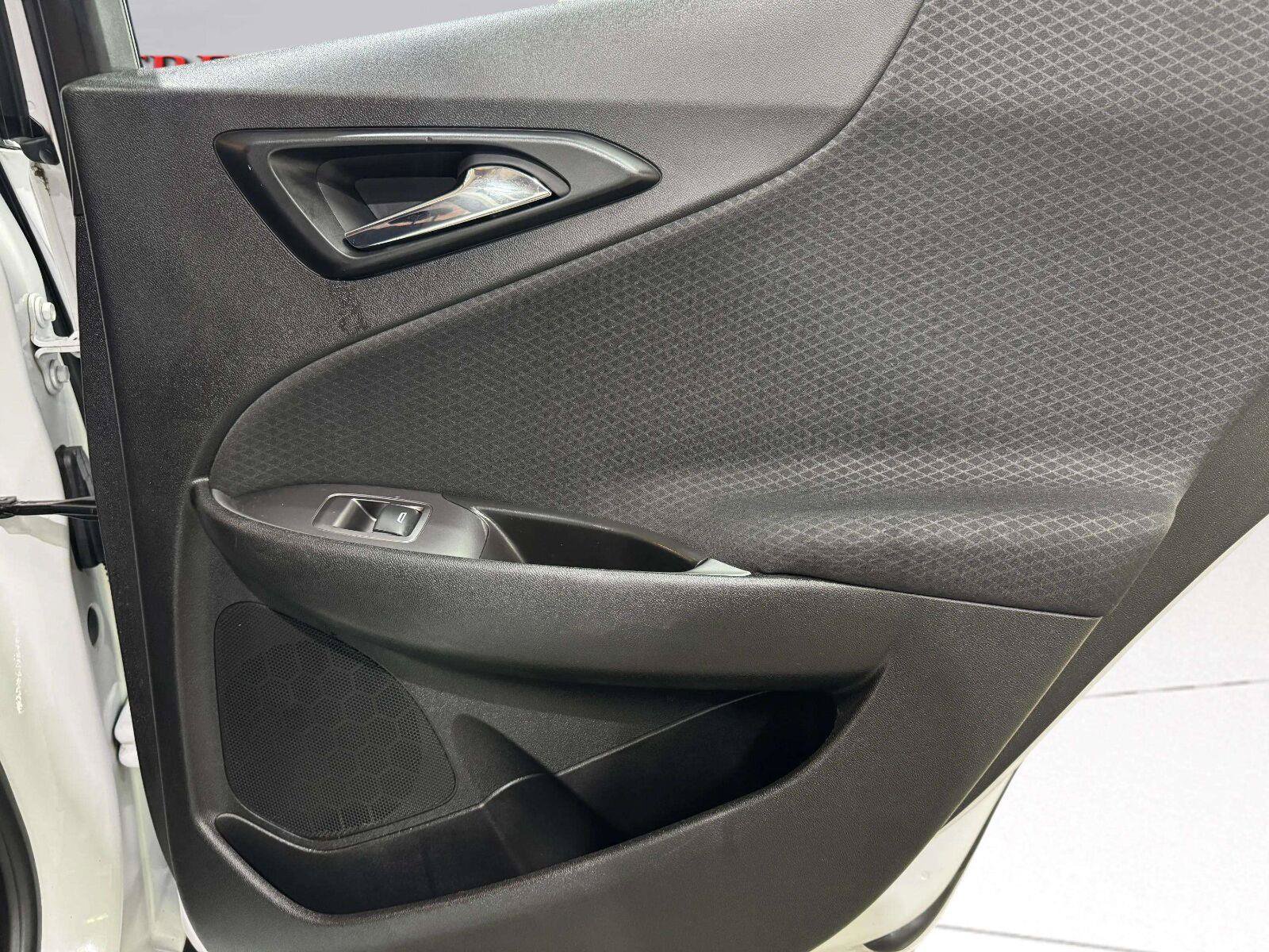 Used 2017 Chevrolet Malibu LS FWD image 34