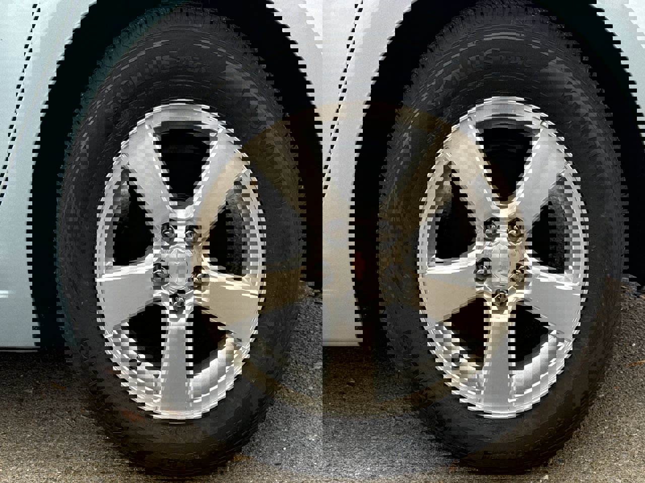 Used 2011 Chevrolet Cruze LT image 28