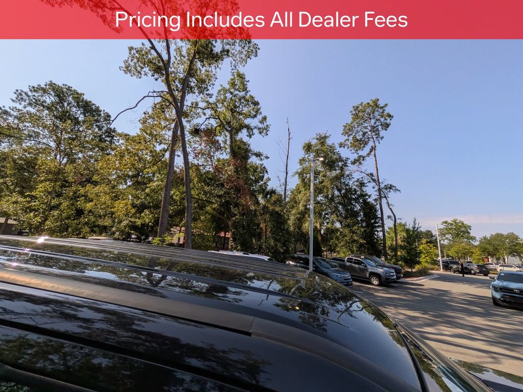 Used 2023 Ford F350 Lariat AWD/4WD image 10