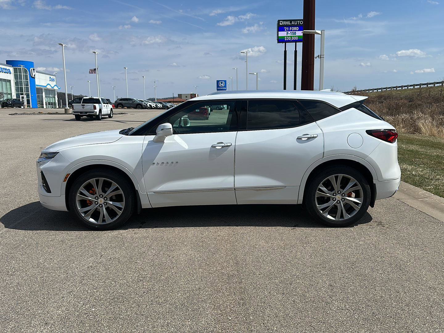 Used 2020 Chevrolet Blazer Premier w/ Driver Confidence II Package image 6