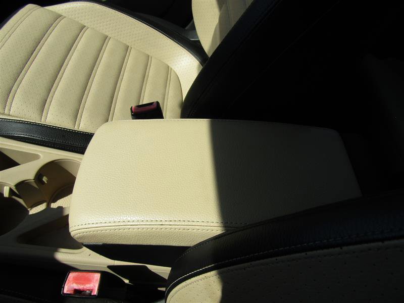 Used 2013 Volkswagen CC Sport image 23