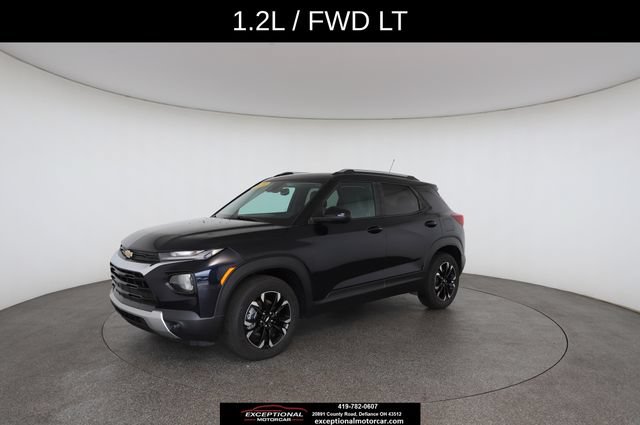 Used 2021 Chevrolet TrailBlazer LT w/ Premium Seating Package FWD image 3