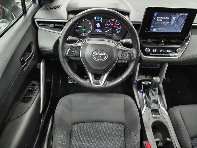 Used 2024 Toyota Corolla Cross SE image 12
