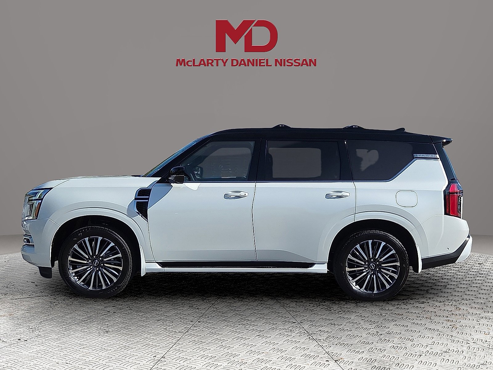 New 2026 Nissan Armada Platinum Reserve image 3