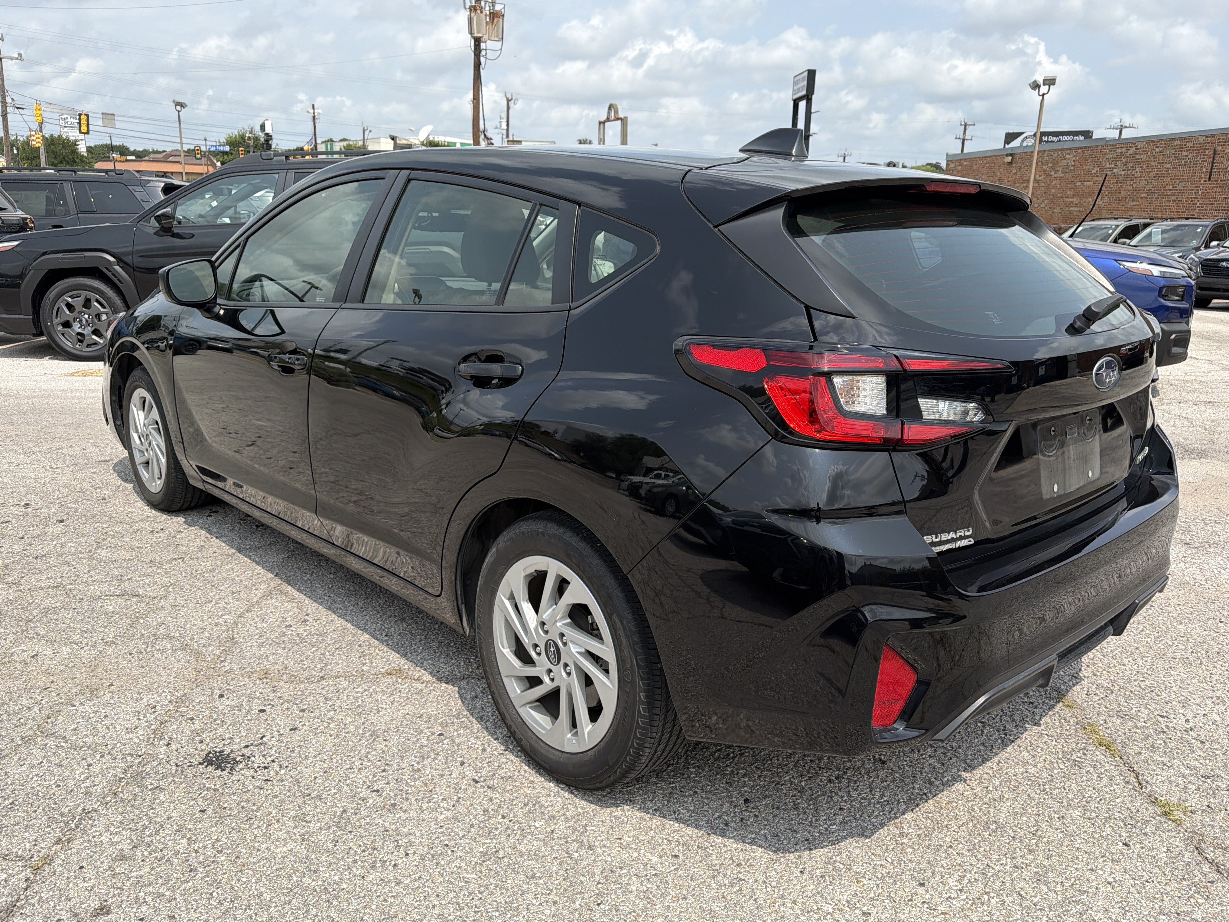 Certified 2024 Subaru Impreza 2.0i AWD/4WD image 5